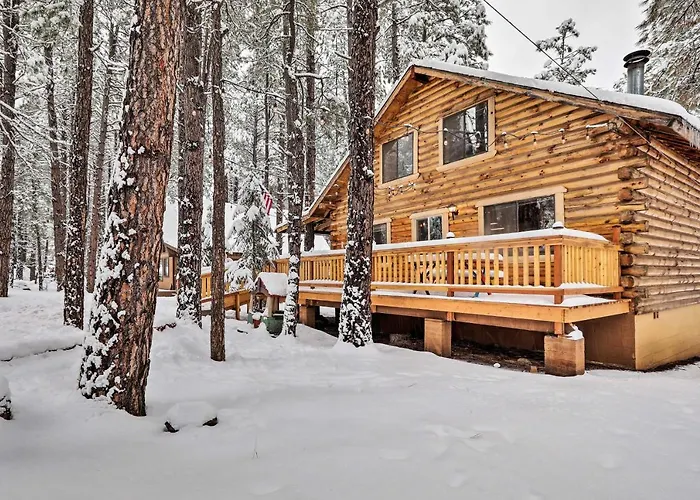 Holiday home Furnished Deck: In Coconino National Forest