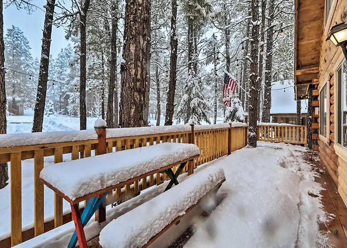 Furnished Deck: In Coconino National Forest Holiday home